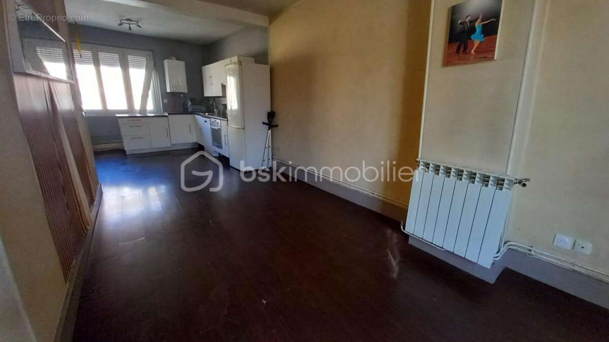 Appartement à RIVES