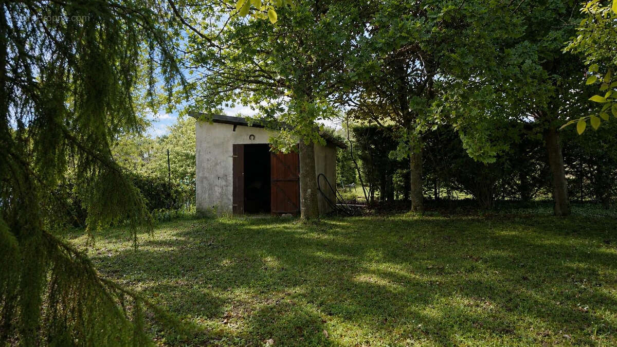 Maison à EPONE