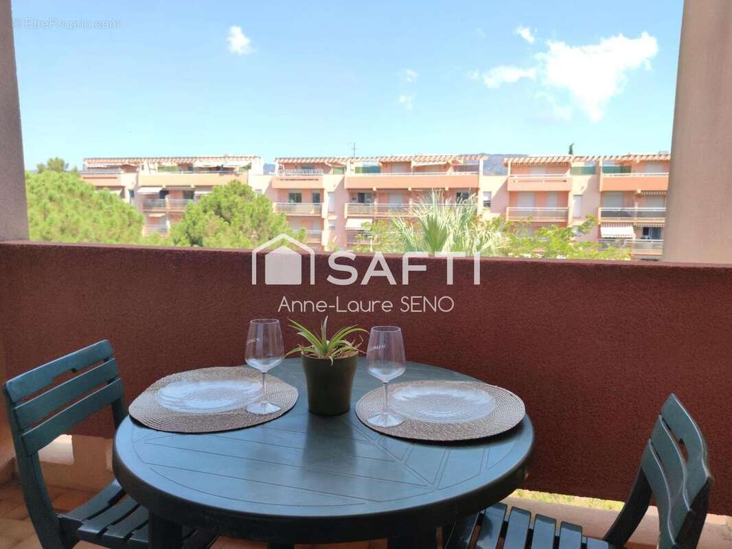 Photo 3 - Appartement à BORMES-LES-MIMOSAS