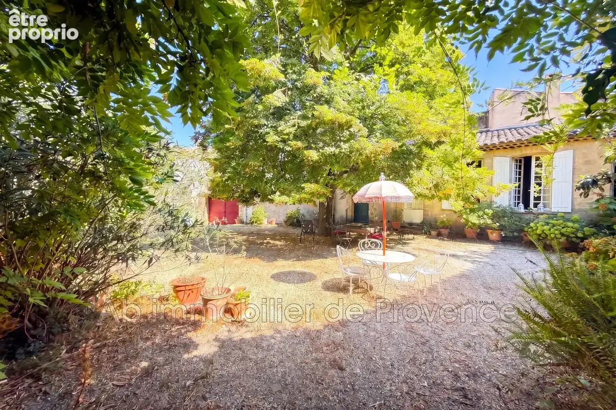 Maison 10 pièces 250 m² à vendre à Rognes (13840) - photo 6