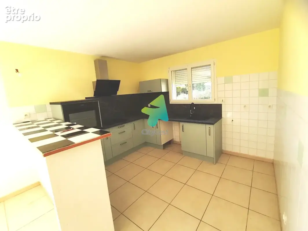 Villa Type 4 de plain pied sur 3 faces avec garage - photo 4
