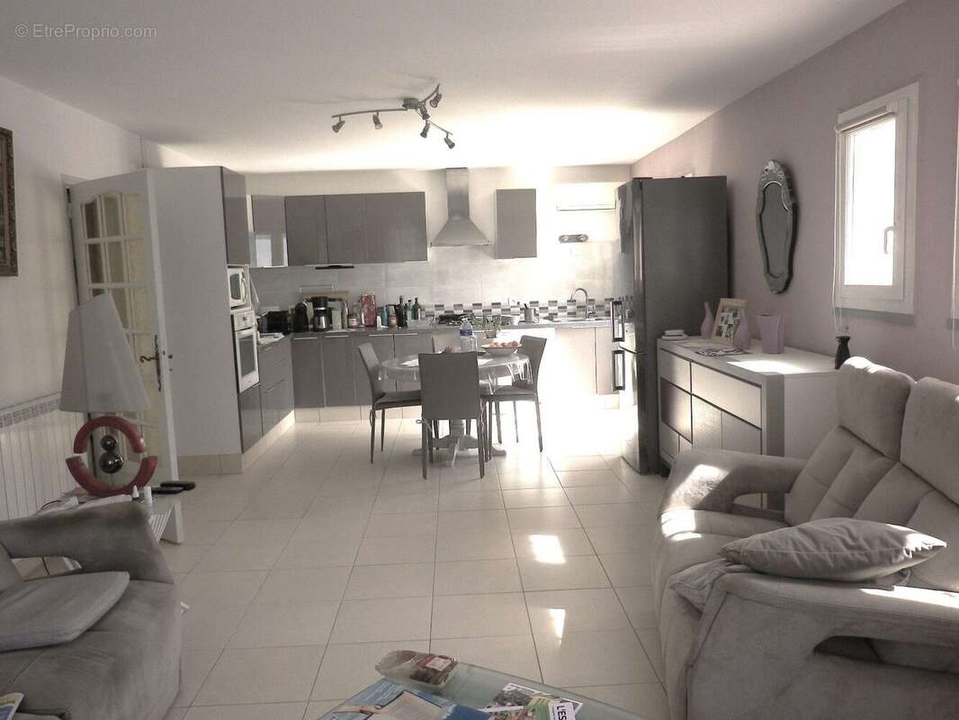 Séjour maison rdc - Maison à MAUGUIO