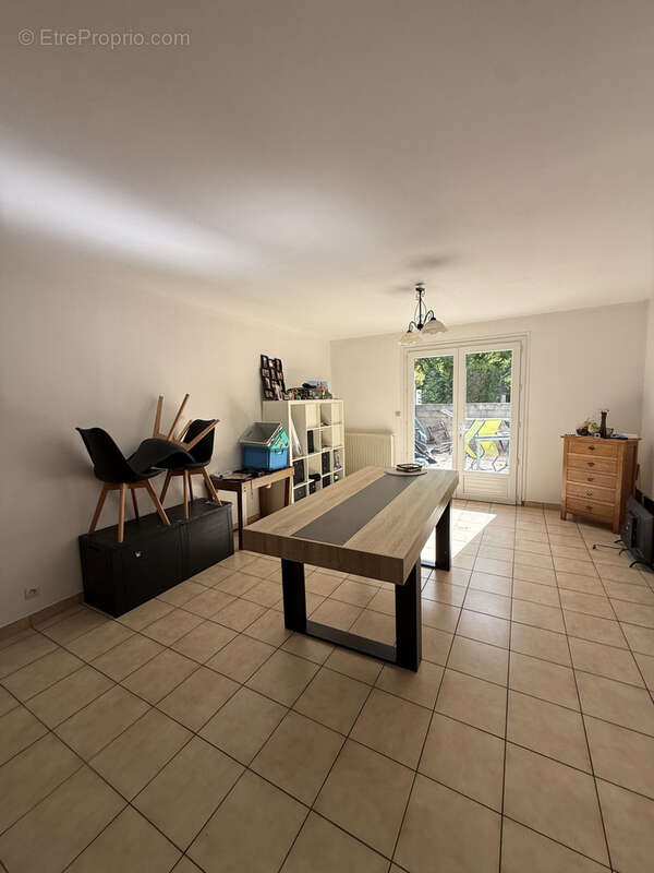 Maison à LA VILLEDIEU-DU-CLAIN