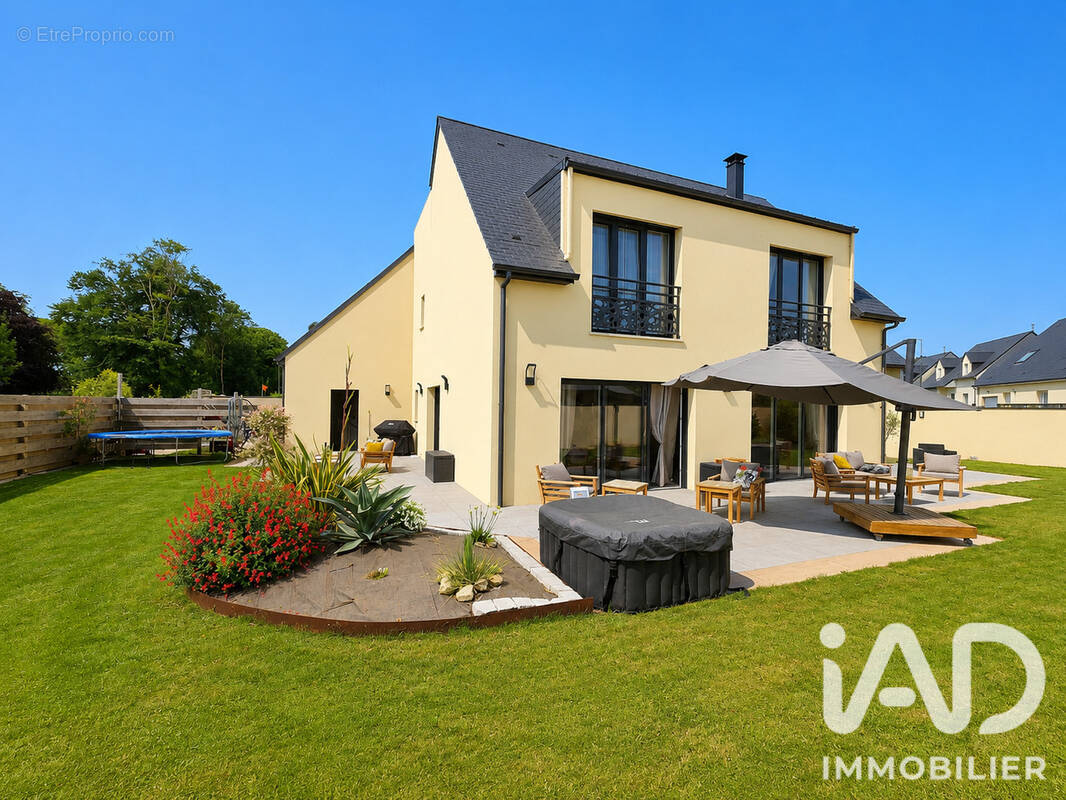 Photo 1 - Maison à ASNELLES