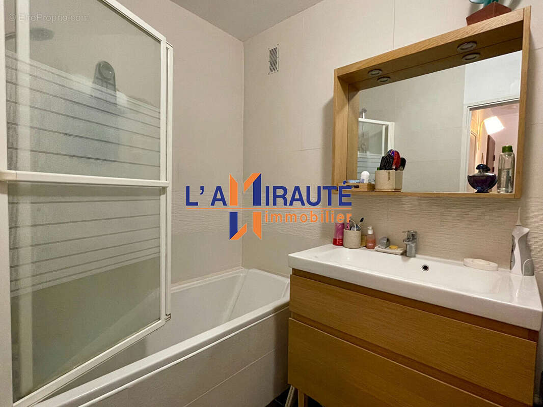 Appartement à HOUILLES