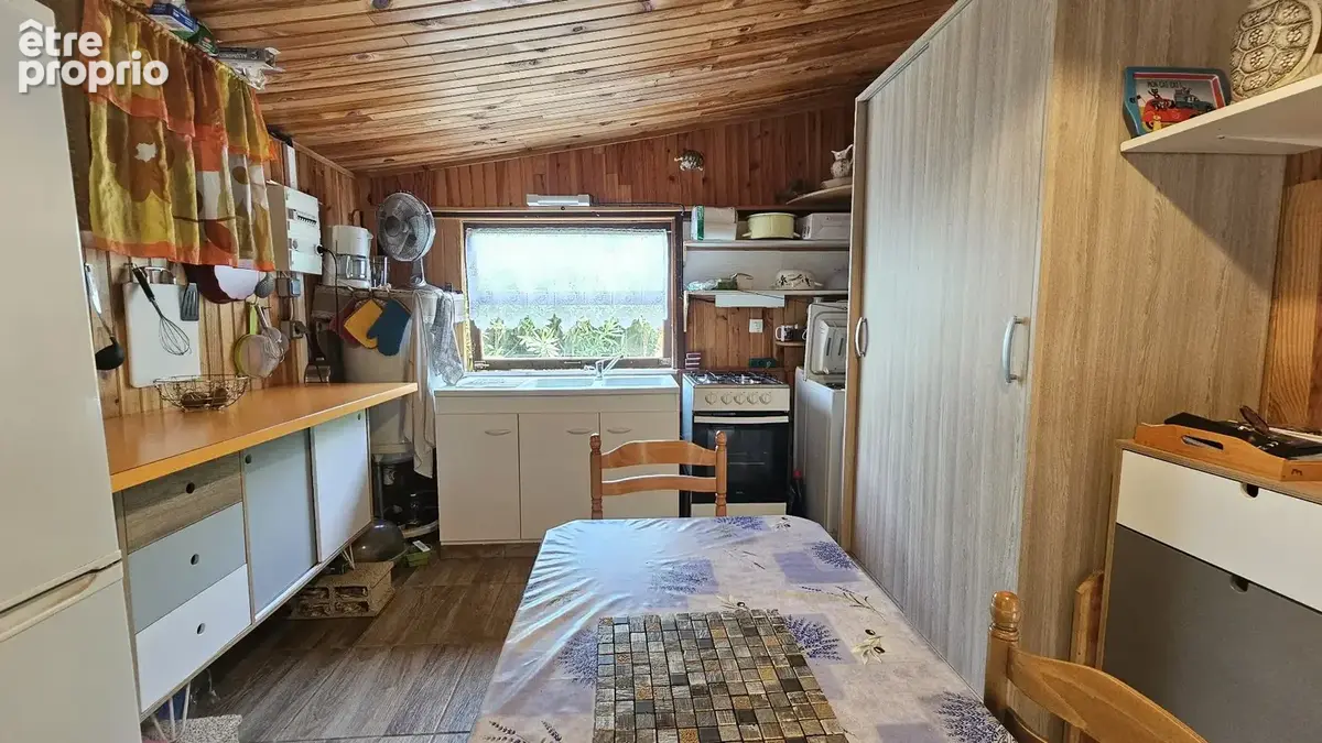 Terrain de loisir arboré de 380m²  avec un bâti et extérieurs - photo 7