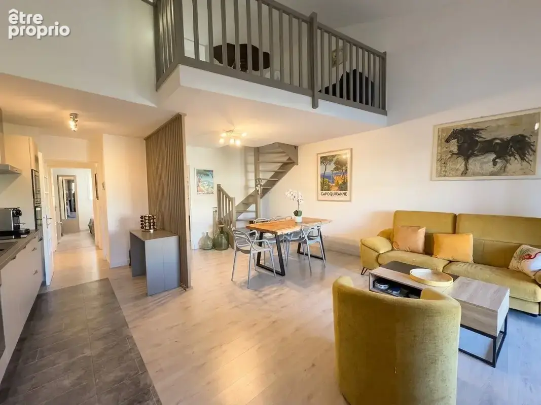 Photo Appartement à Carqueiranne au prix de 620 000€