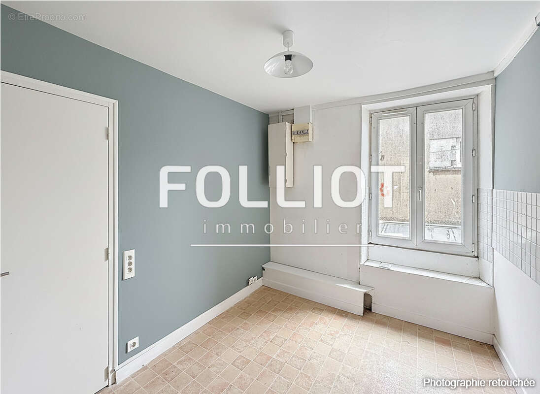 Appartement 1 pièce à vendre à Granville - Travaux à prévoir - photo 2