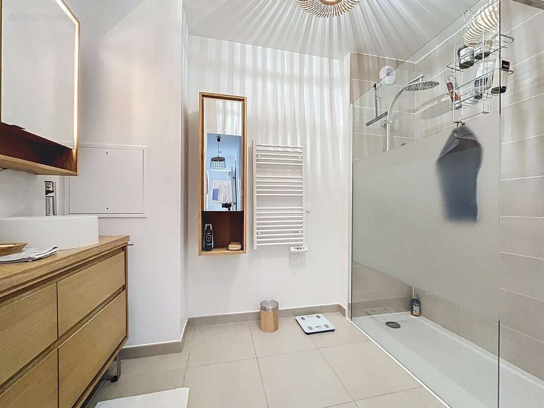 Appartement à ELANCOURT