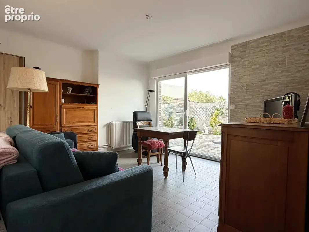 Nouveauté : belle bâtisse avec possibilité de 2 logements + garage - photo 2