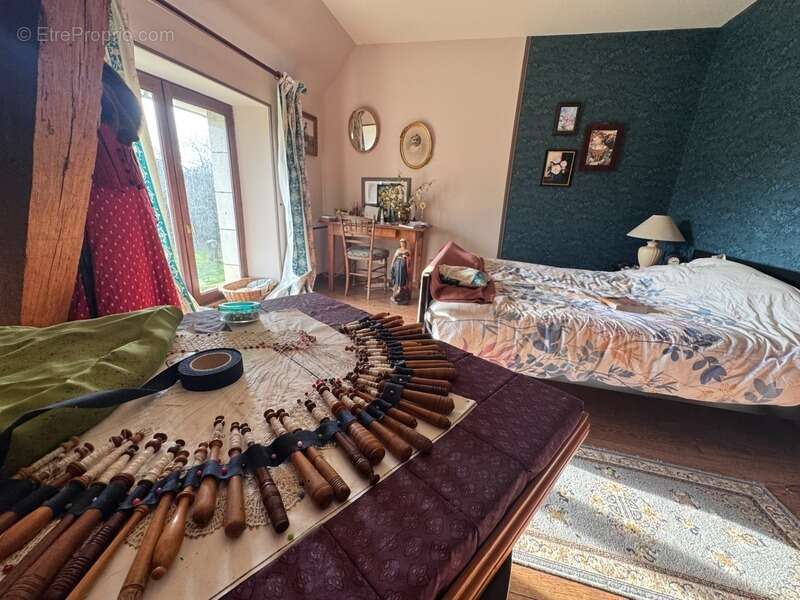 Maison à MARCE-SUR-ESVES