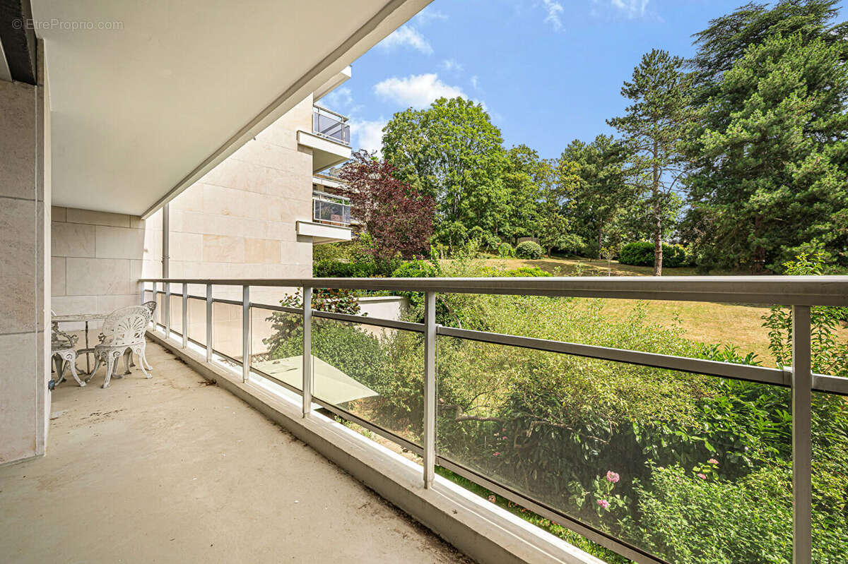 Appartement à SEVRES