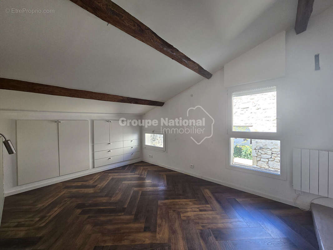 Maison à MONTFRIN