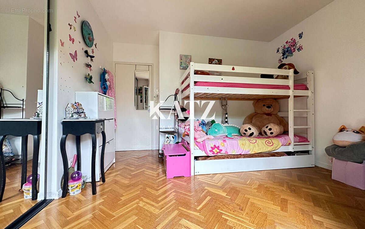 Appartement à VAUCRESSON