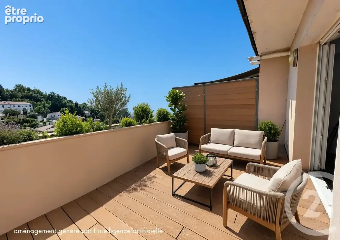 Appartement à CHATEAUNEUF-GRASSE
