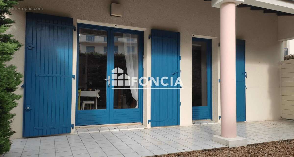 Appartement à VAUX-SUR-MER