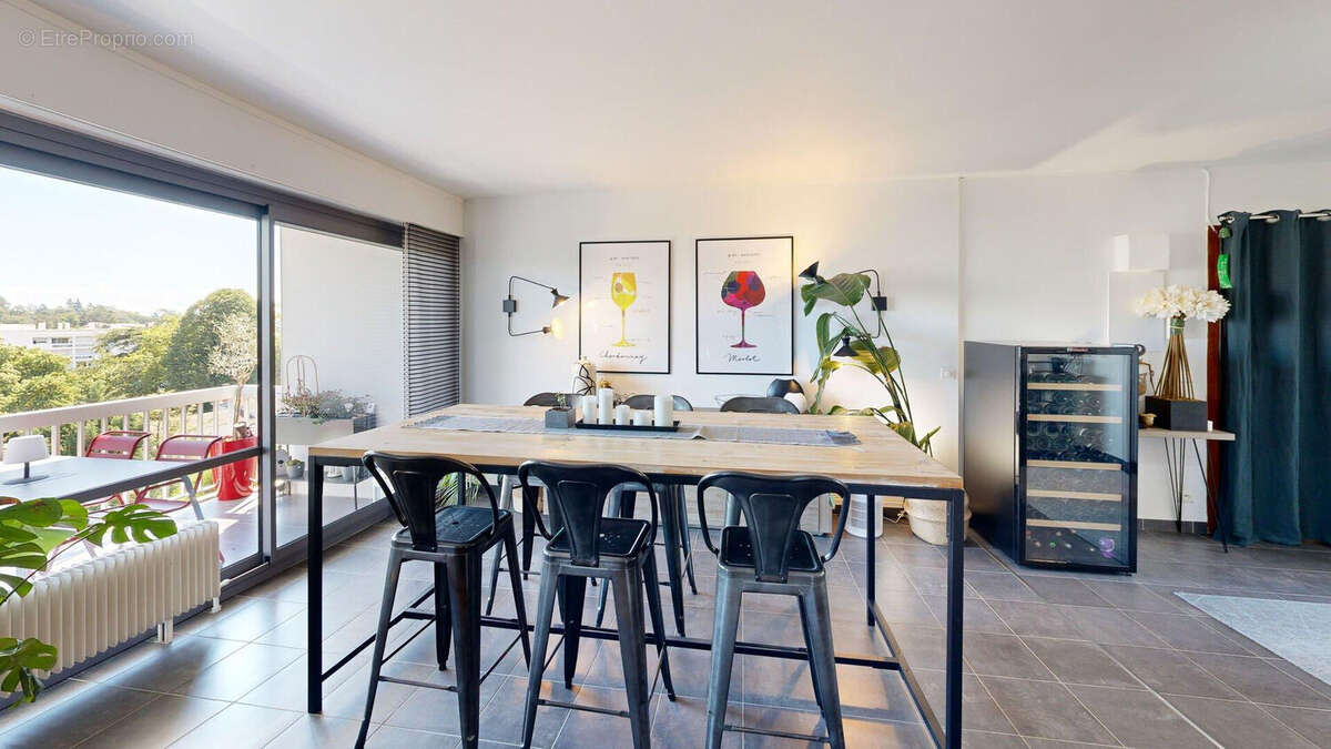 Appartement à CALUIRE-ET-CUIRE