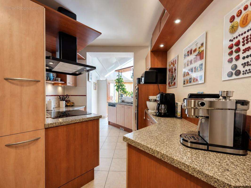 Maison de 6 pièces de 125 m² à Cholet - photo 7