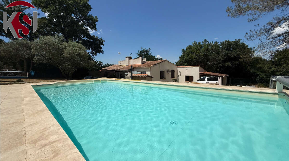 Maison à TOURVES