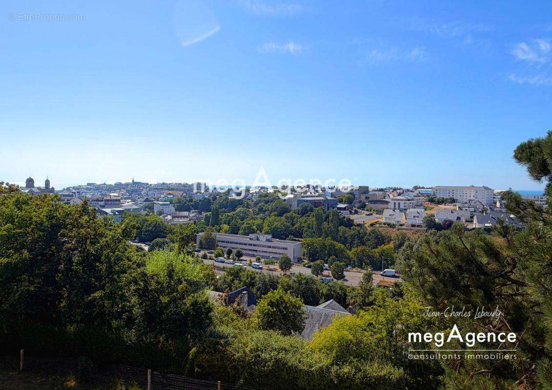 Photo Appartement à Granville au prix de 334 000€