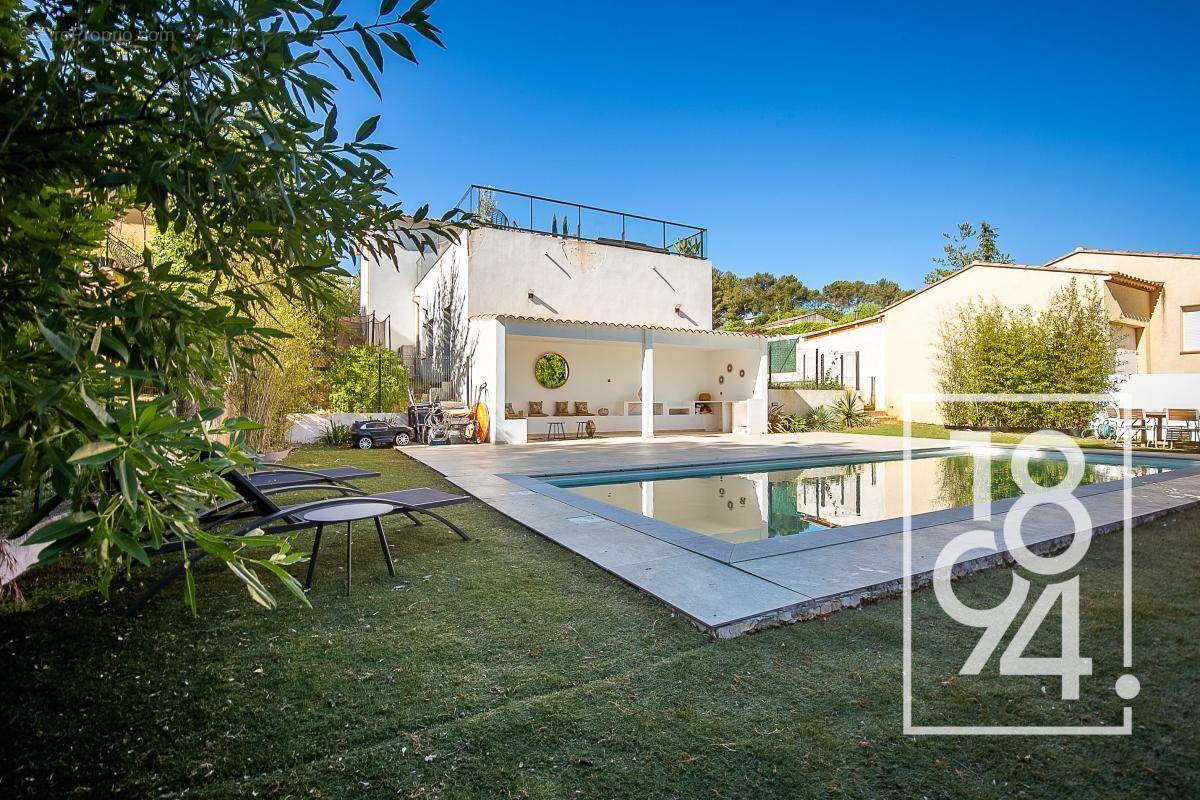 Maison à LA DESTROUSSE