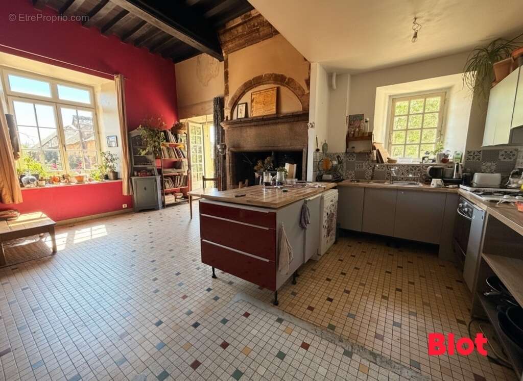 Maison à CHAVAGNE