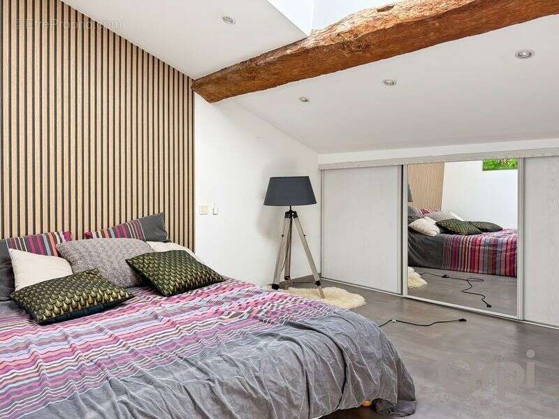 Maison à SAINT-CLAR