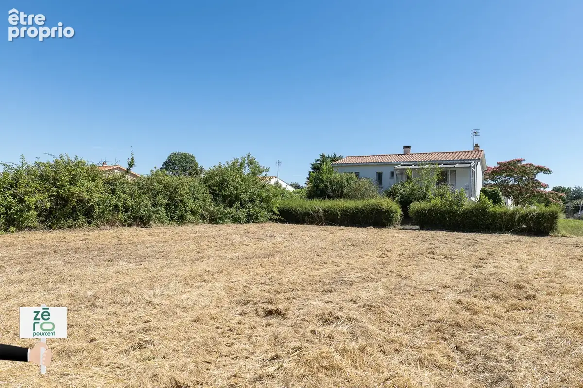 Terrain à bâtir à Angles de 790m2 - photo 5