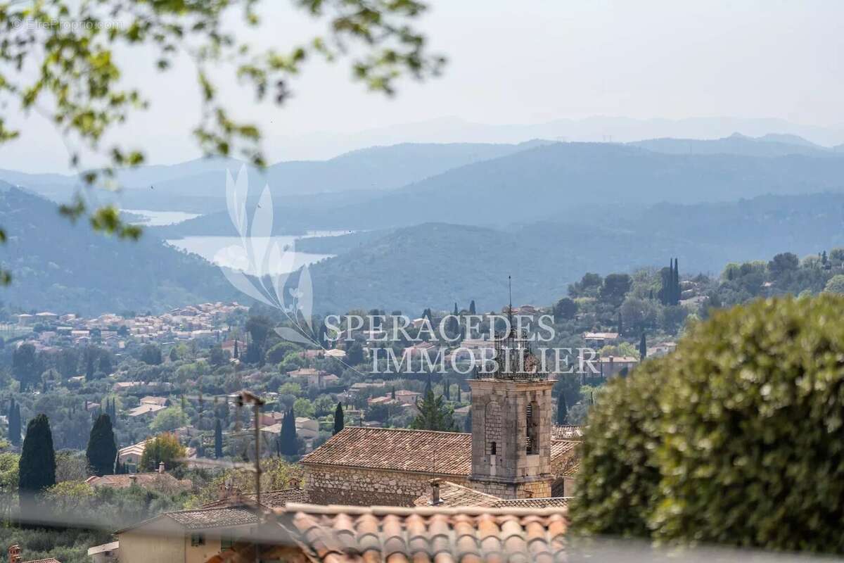 Maison à SPERACEDES