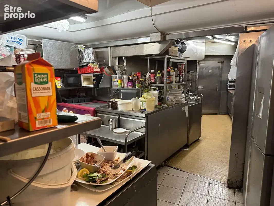 Montparnasse Restaurant 130 m² - Emplacement N°1 - 500.000 uros - photo 8