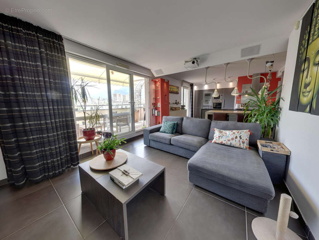 Superbe loft haut de gamme 3 pieces + cuisine en dernier etage avec vue echirolles - photo 6