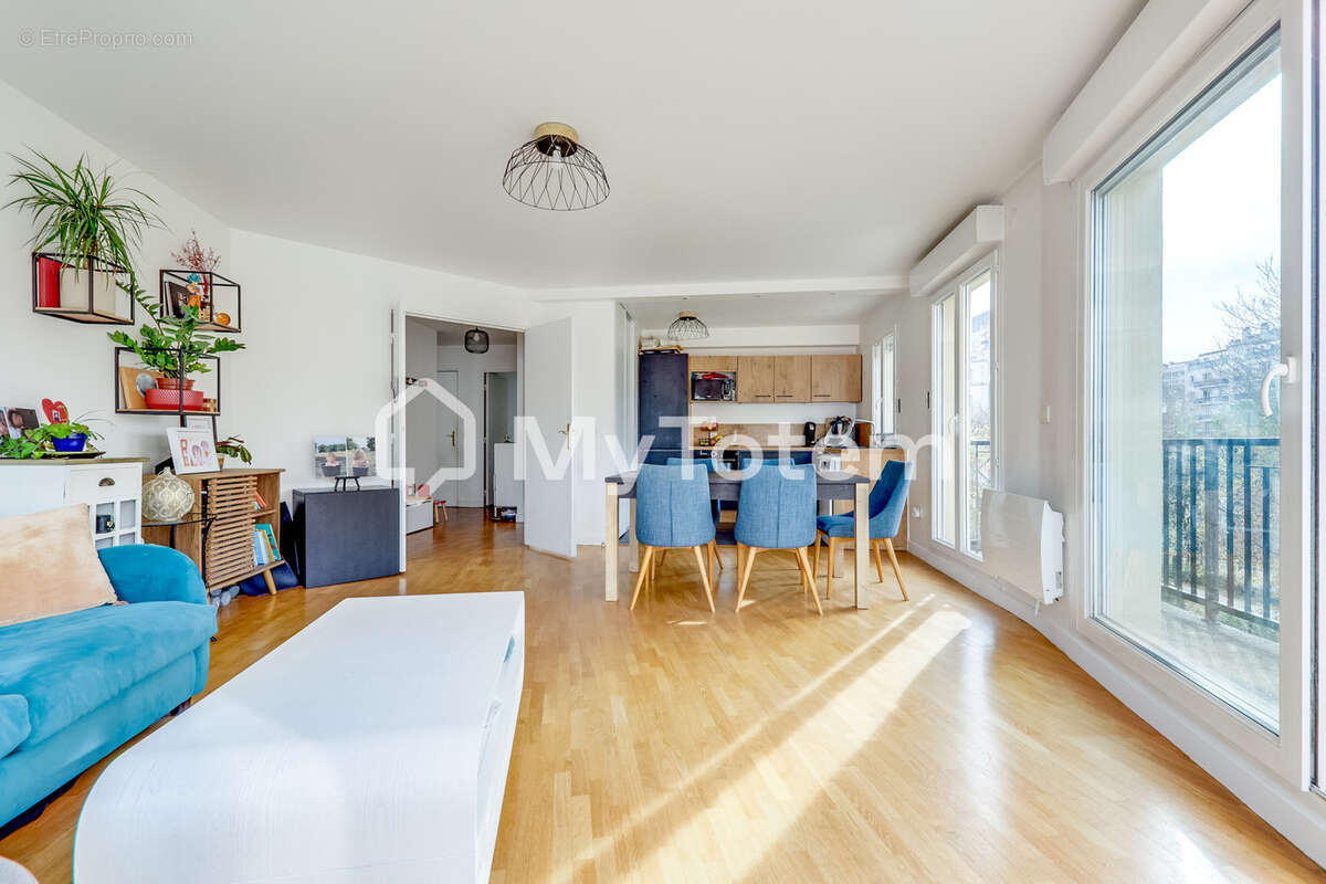 Appartement à COLOMBES