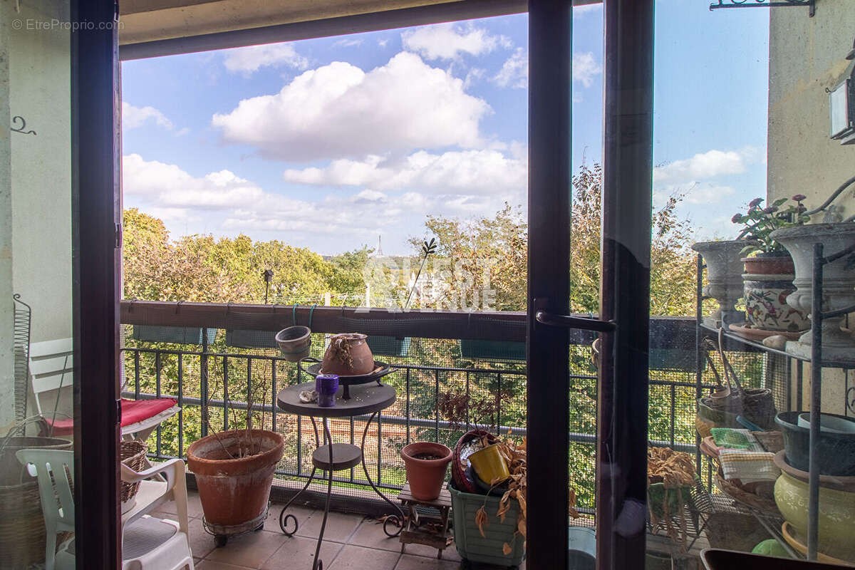 Appartement à SURESNES