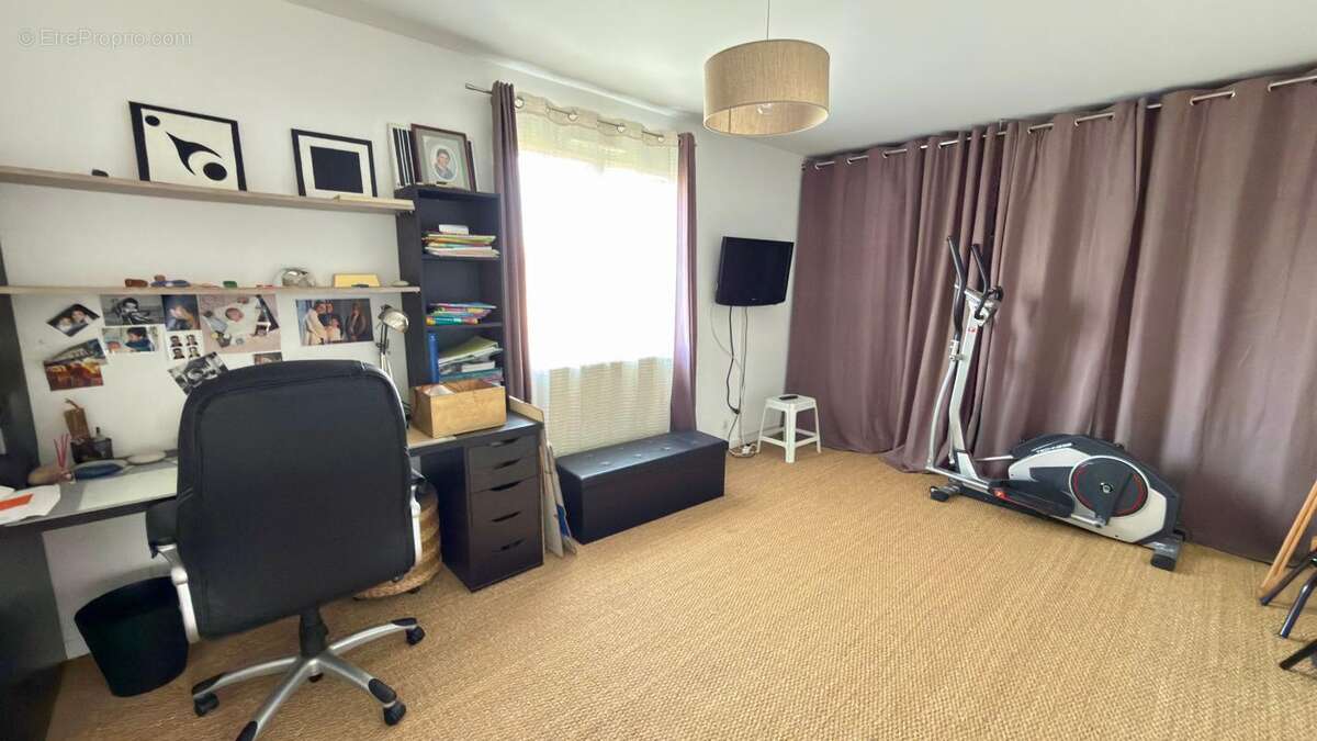 Maison à NEUILLY-SUR-MARNE