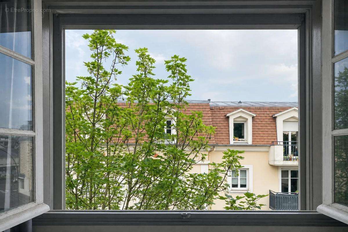 Deux pièces sous les toits - photo 10