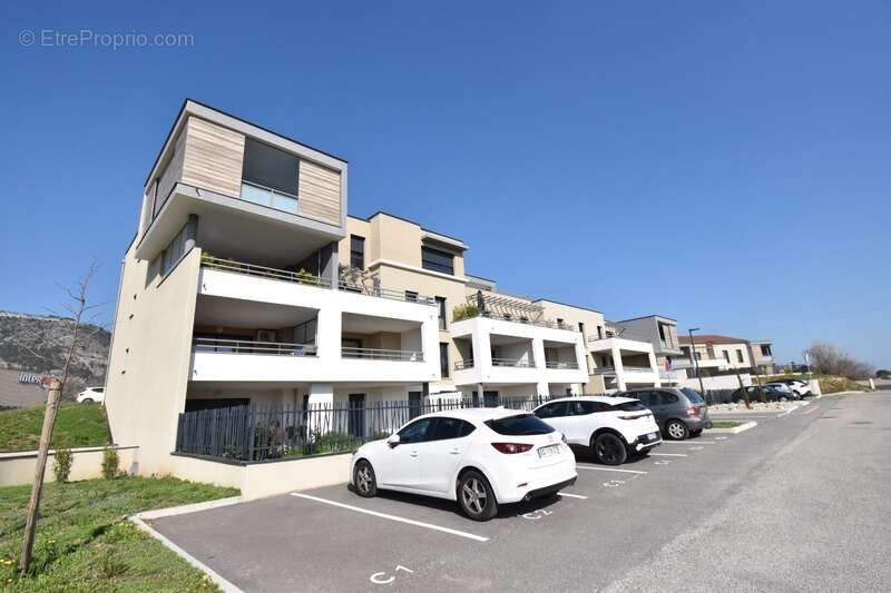 Appartement à SOYONS
