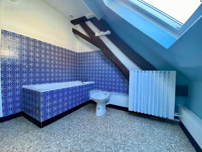 Appartement à CHAROLLES