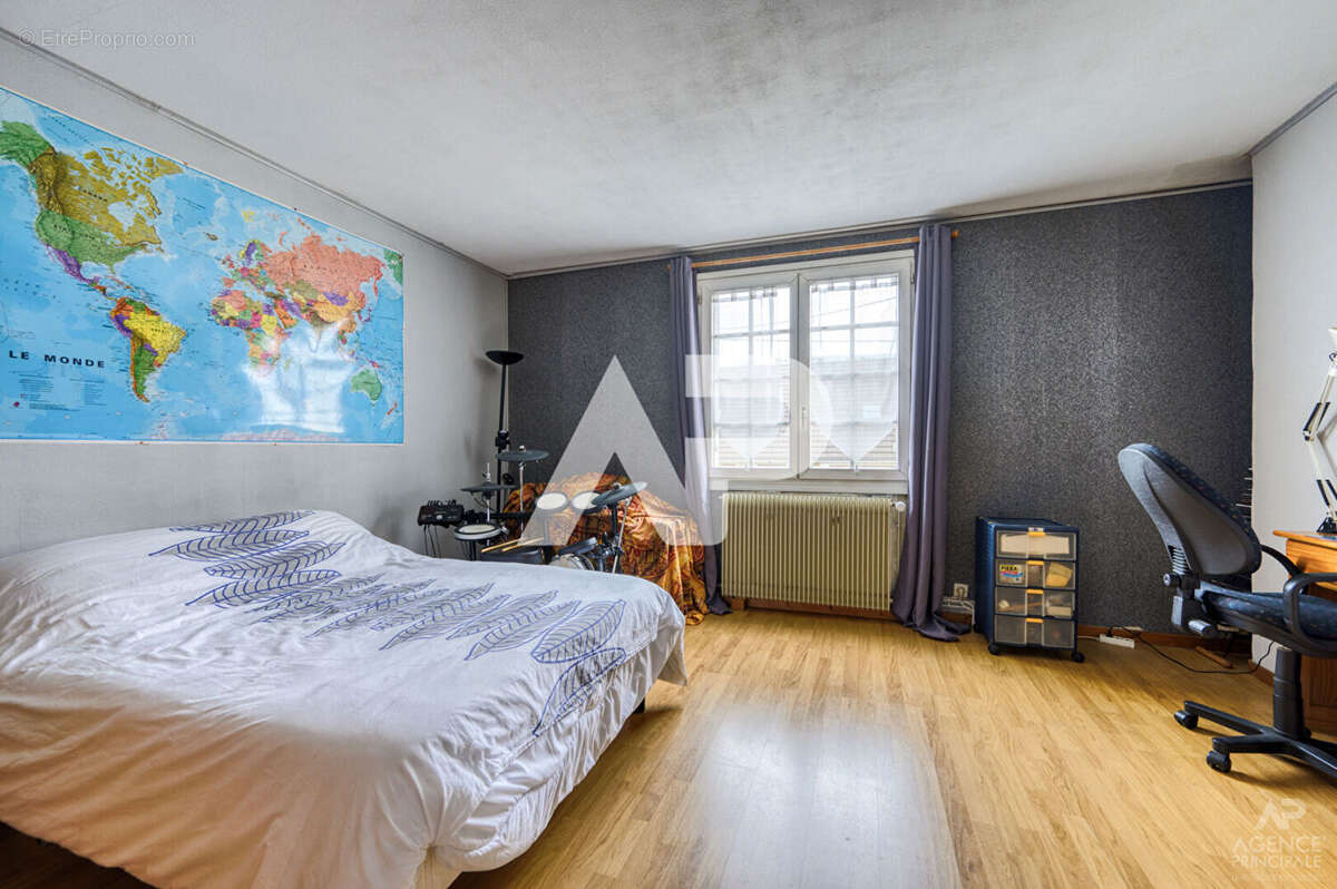 Maison à RUEIL-MALMAISON