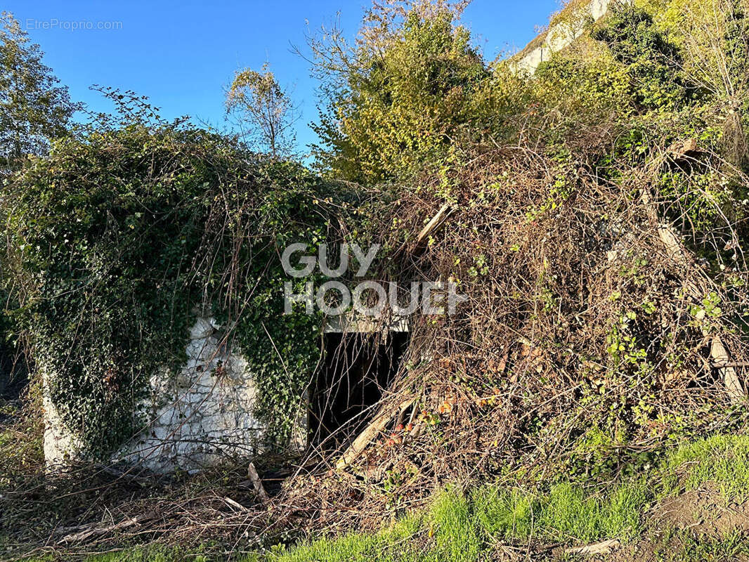 Maison à CHINDRIEUX