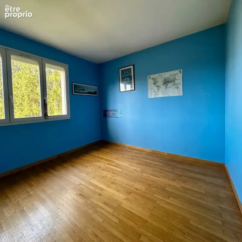 Maison comprenant un terrain divisible et constructible - photo 8