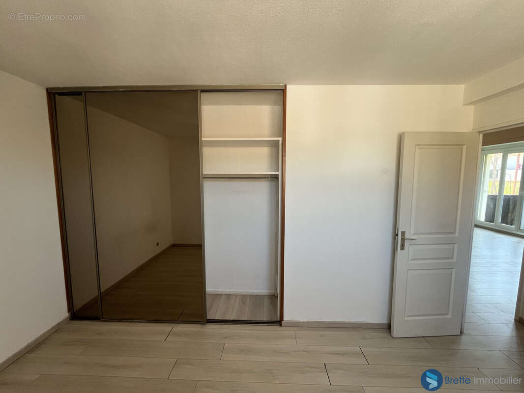 Toulon ouest - appartement t2 residence securisee - balcon - photo 10