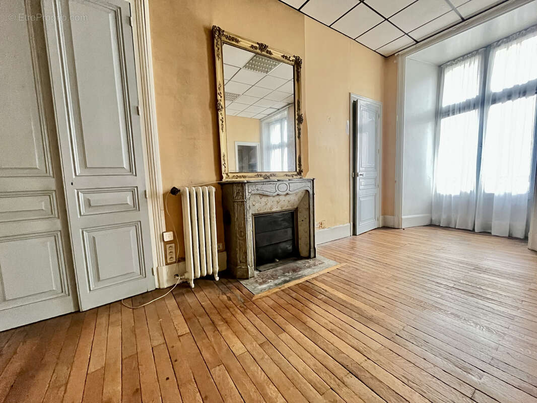 Appartement de 140 m2 dans immeuble remarquable à deux pas des Halles - photo 8