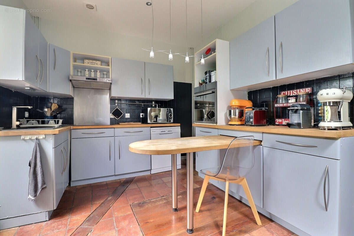 Maison 6 pièces - 166 m² - Piscine - photo 5