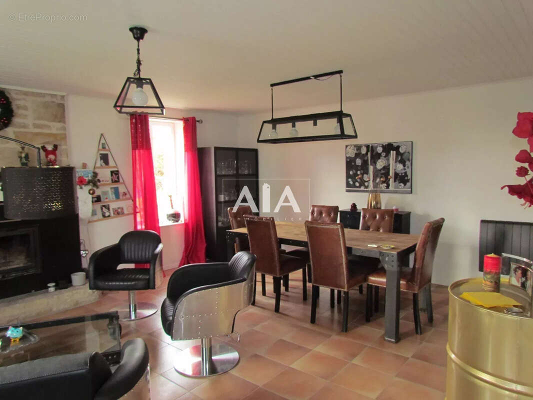 Appartement à SAINT-FRAIGNE