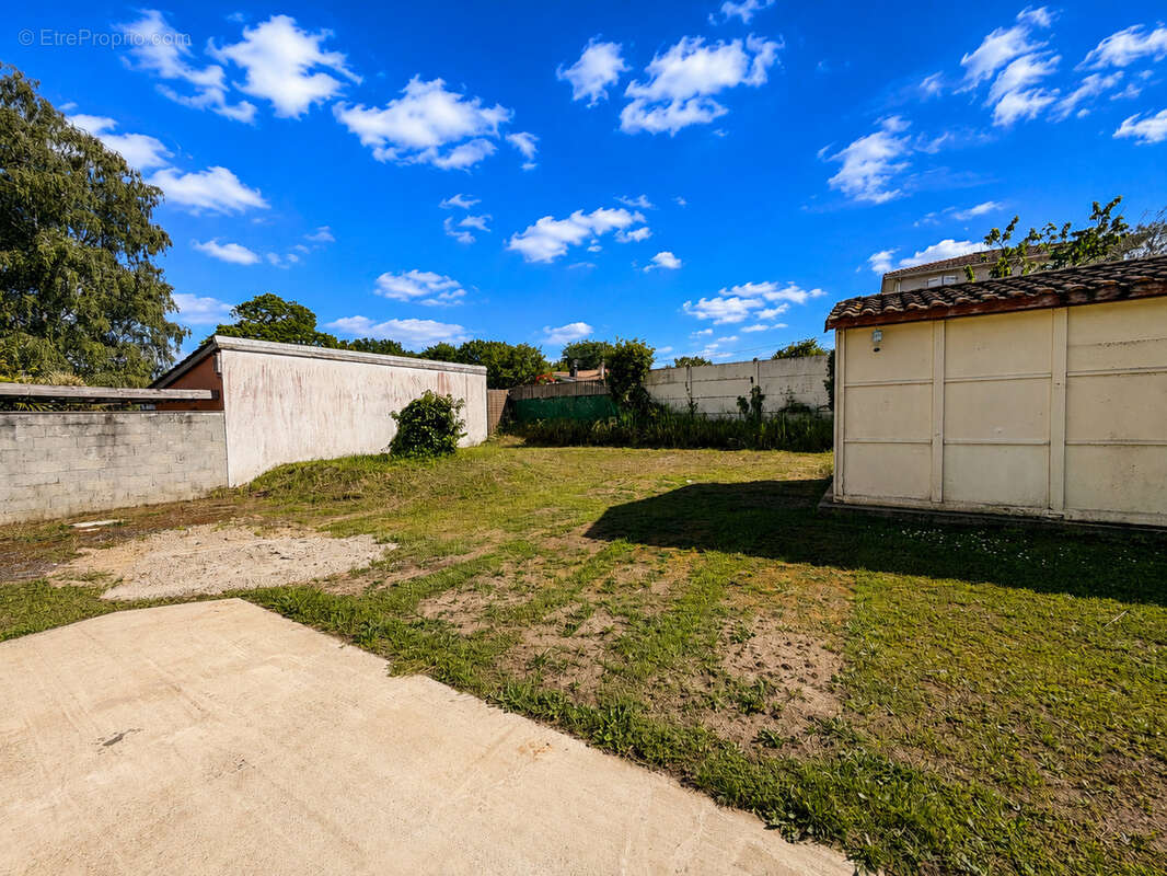 Maison avec garage et jardin - photo 3