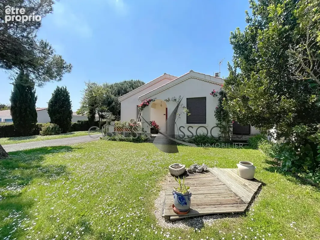 Maison 6 pièces 115 m² à vendre à Chatelaillon-Plage (17340) - photo 1