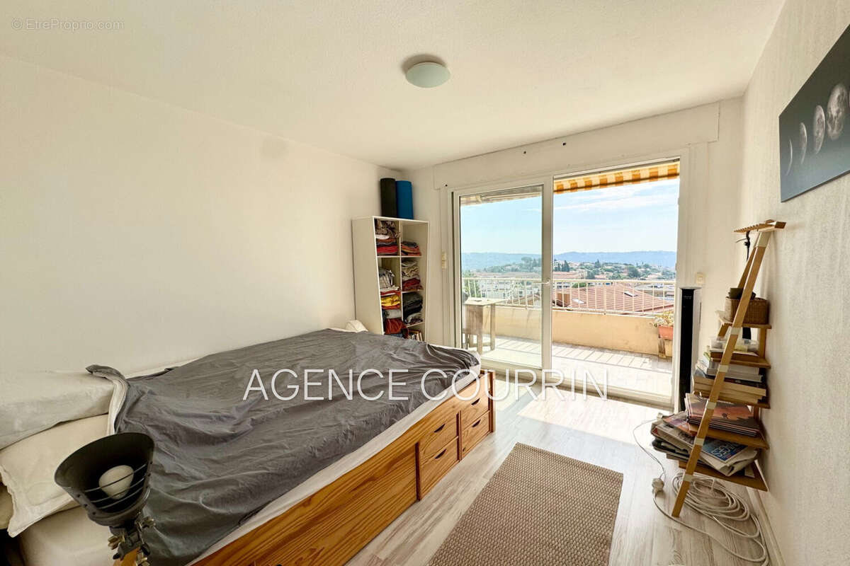 Appartement à GRASSE