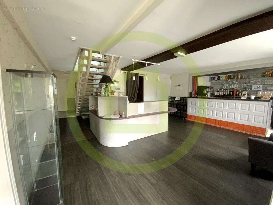 Maison à NOUZERINES