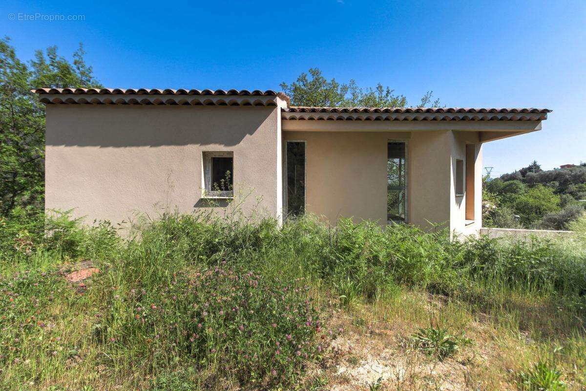 Maison à BENDEJUN