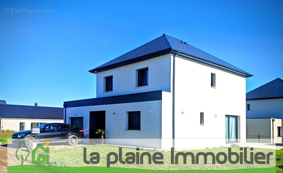 Maison à EVRECY